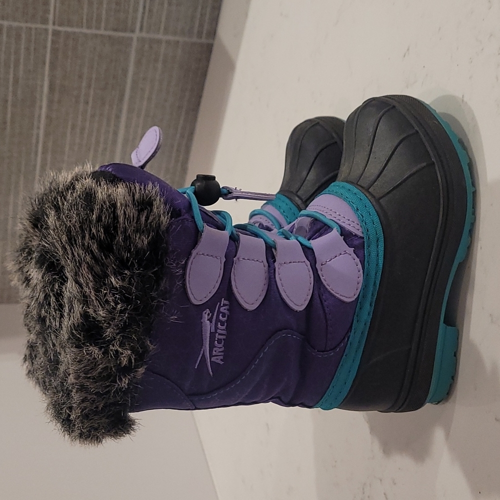 Arctic Cat Winter Boots, purple, size 8